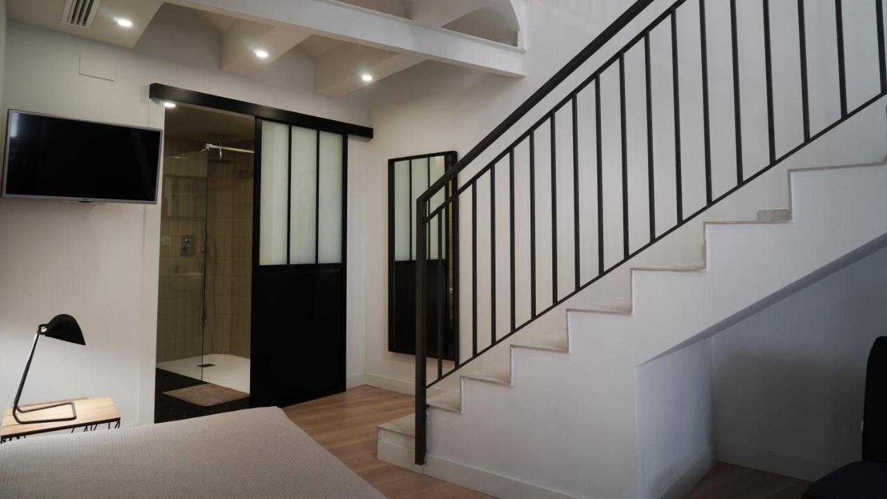 Md Design Hotel - Portal Del Real Valencia Exteriör bild